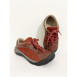 Keen Women's Presidio Low Top Lace Up Hiking Sneakers